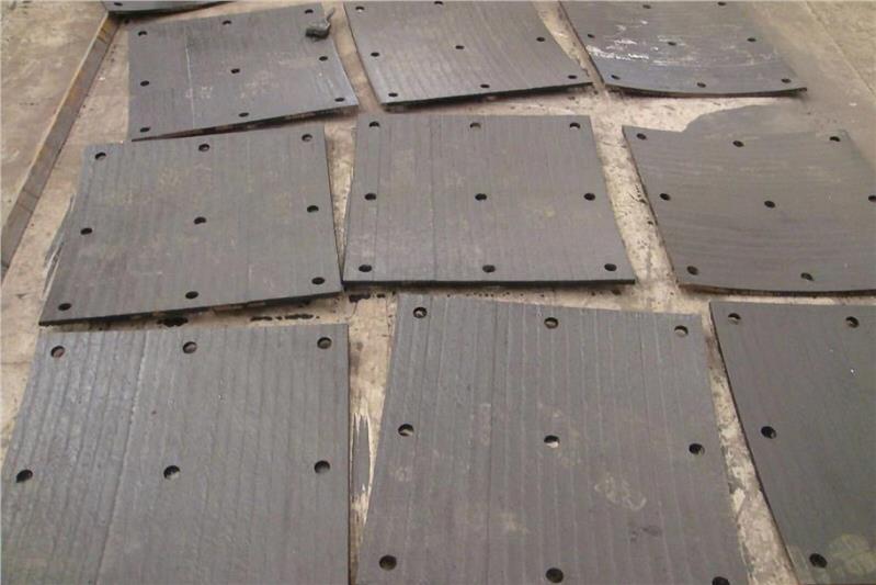 Special metal products highly wear-resistant lining