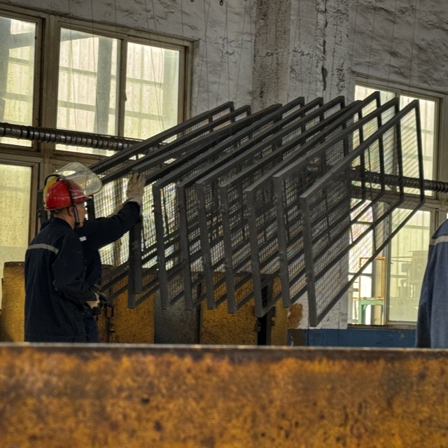 Guardrail Protective Net