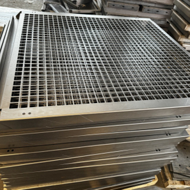 Guardrail Protective Net