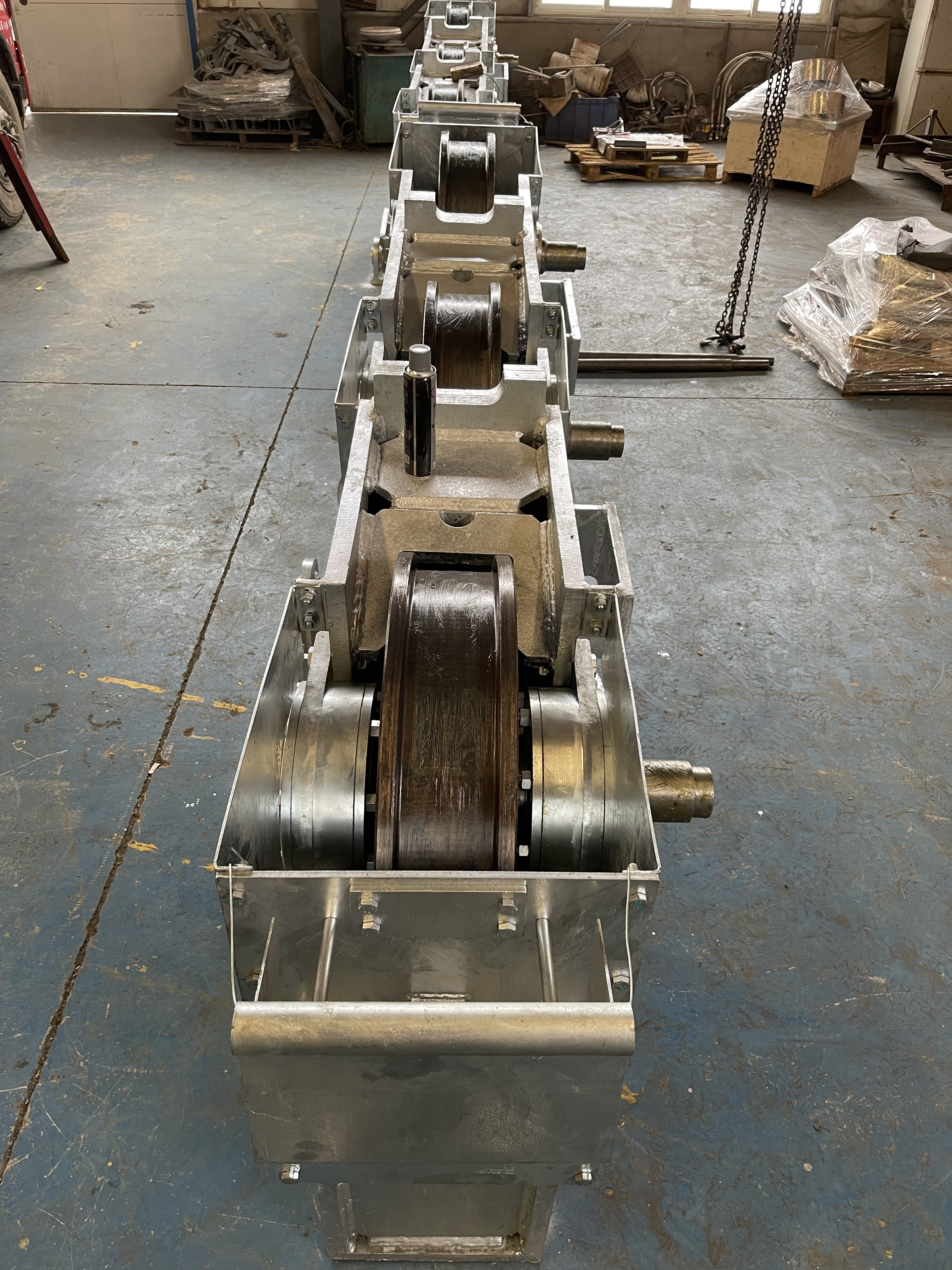  Custom Corrosion-Resistant Coatings for Marine Port Crane Traveling Wheel Assemblies Forged Traveling Wheels under Extreme Port Conditions
