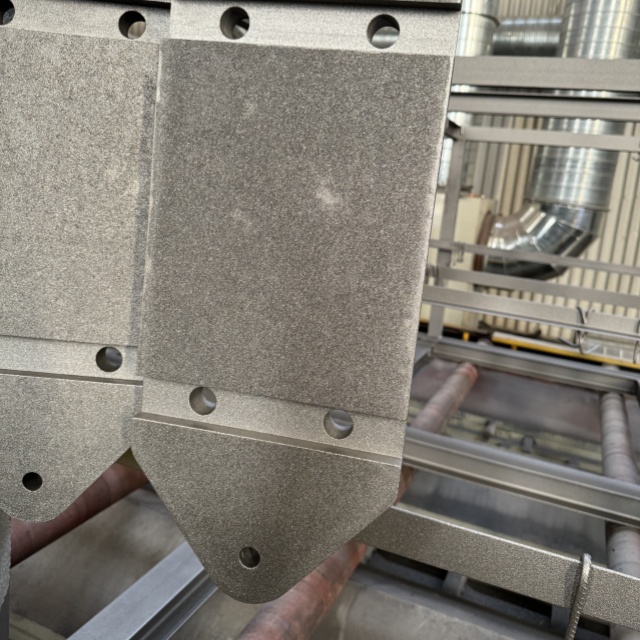 Custom metal connection plate surface painting with high quality